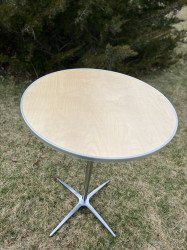 Cocktail table